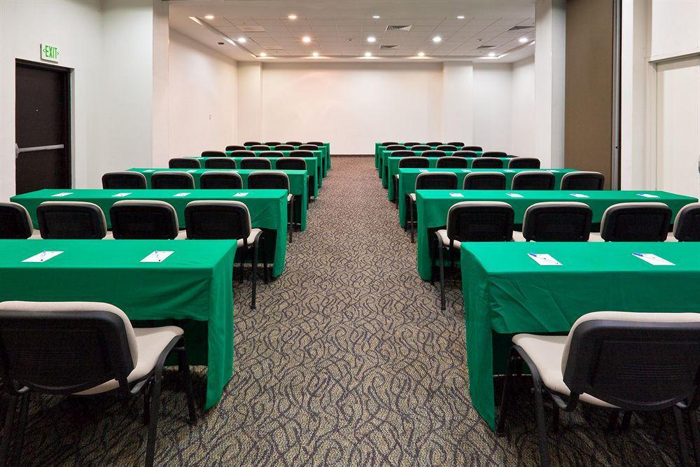 Holiday Inn Express Guadalajara Iteso By Ihg Zapopan Facilidades foto